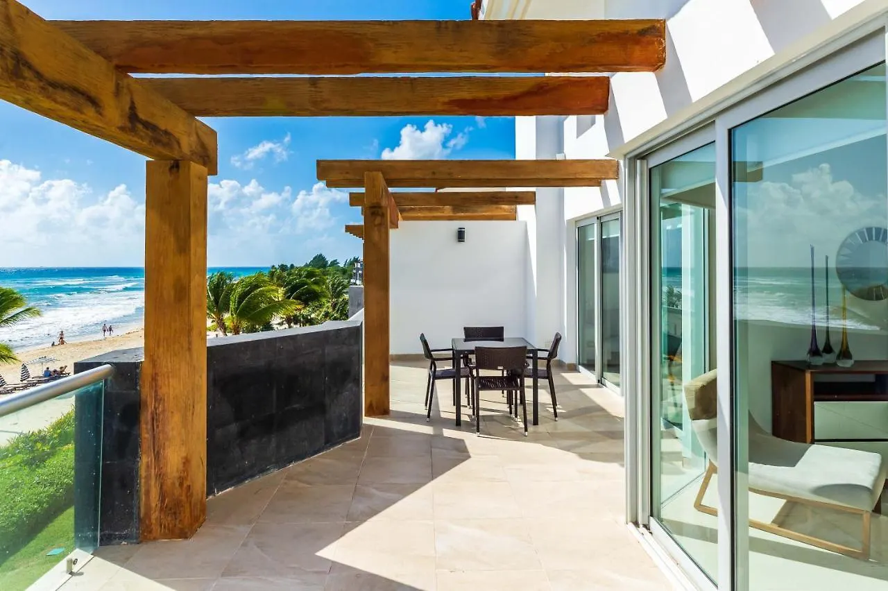 Mareazul Beach Front Resort Playa Del Carmen México