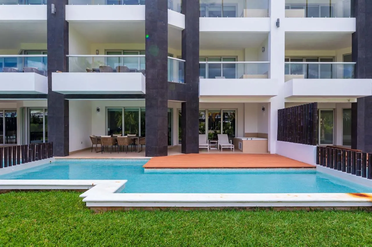 Aparthotel Mareazul Beach Front Resort Playa Del Carmen