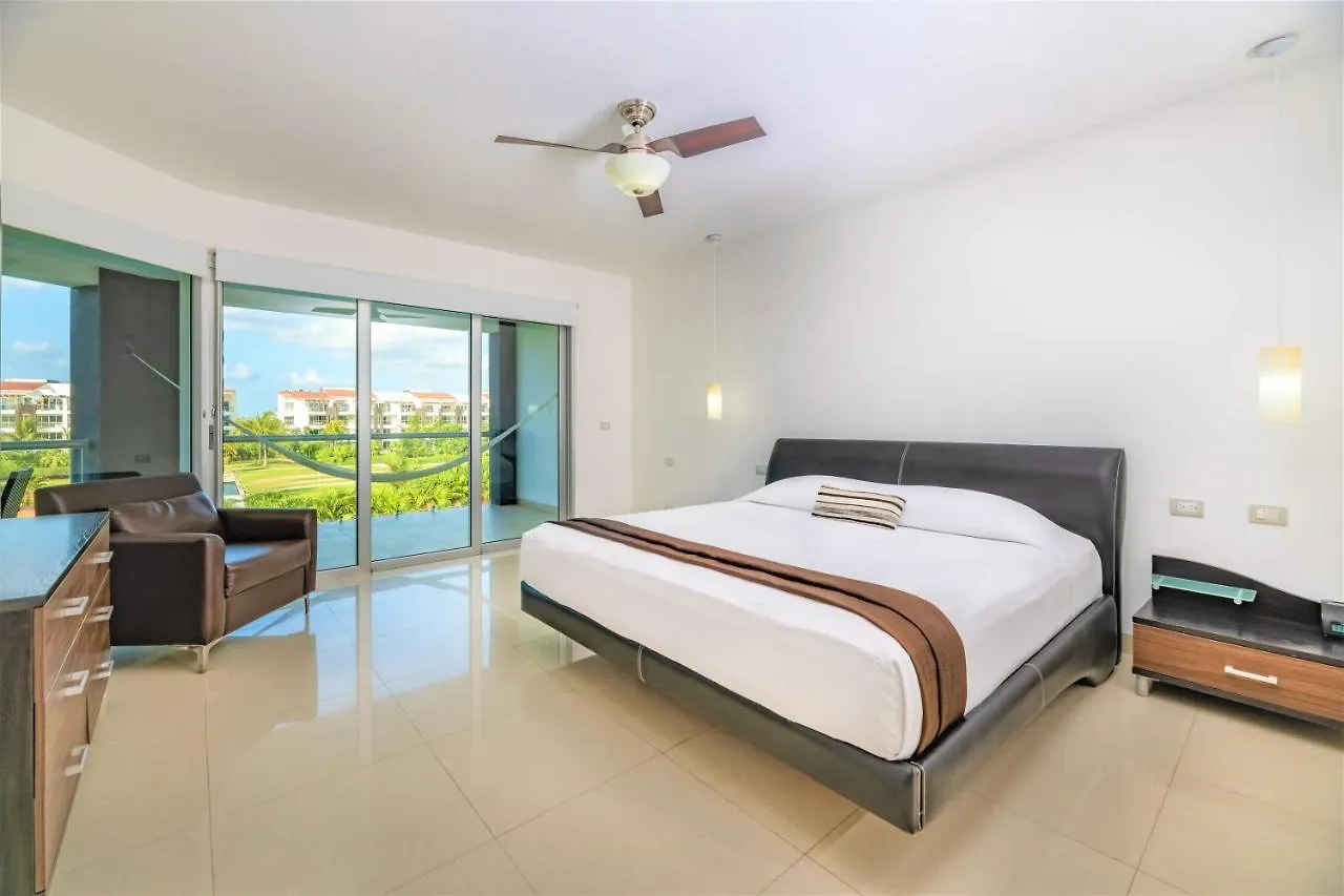 Mareazul Beach Front Resort פלאייה דל כרמן 4*,  מקסיקו