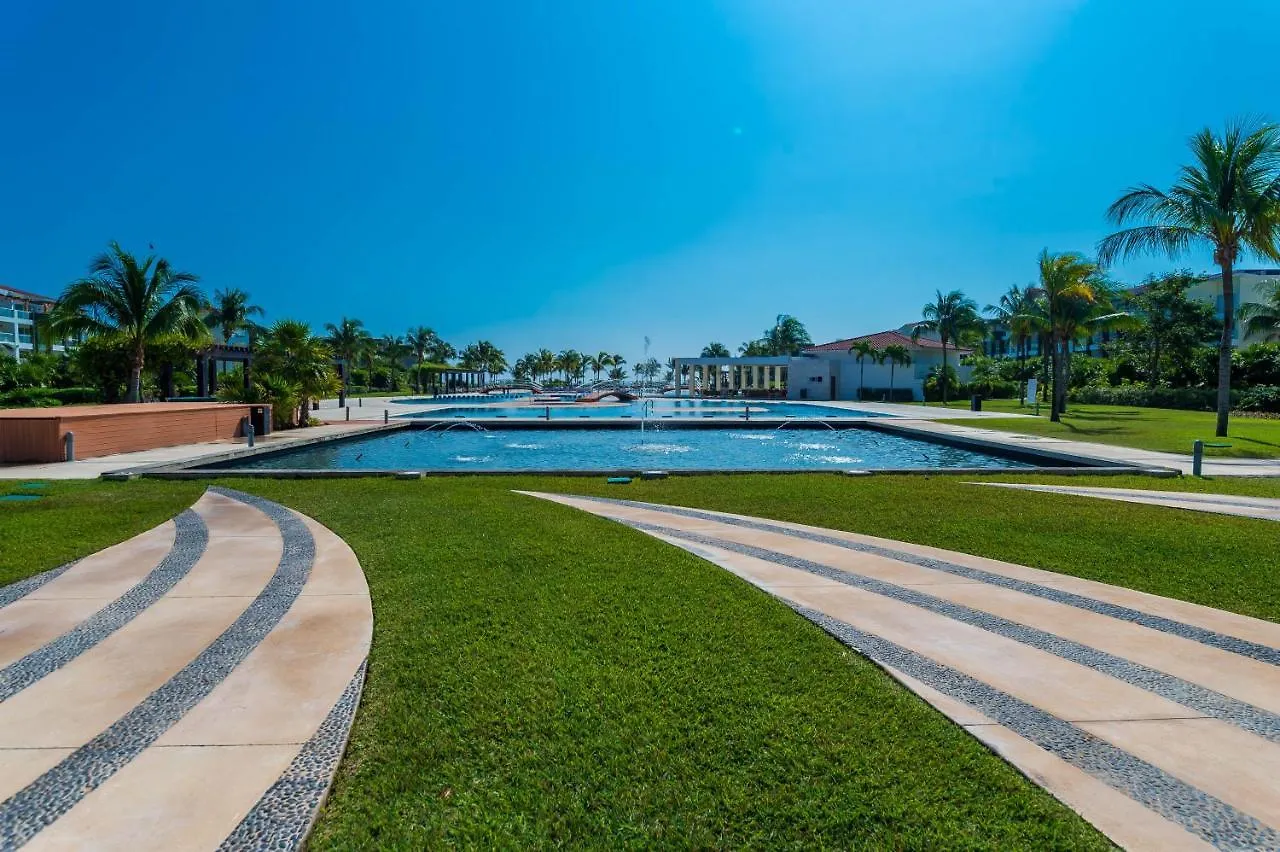 **** מלון דירות Mareazul Beach Front Resort פלאייה דל כרמן מקסיקו