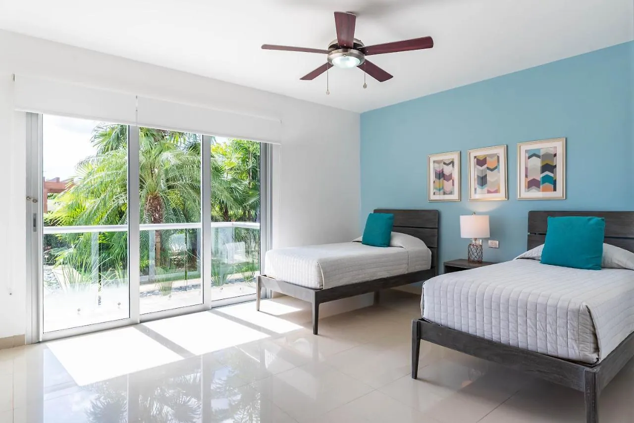 Mareazul Beach Front Resort Playa Del Carmen Aparthotel
